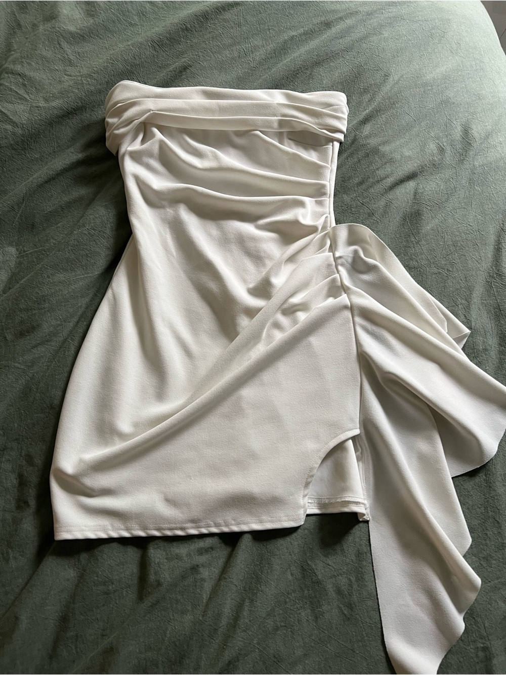 Windsor Dramatic Allure Bodycon Mini Dress